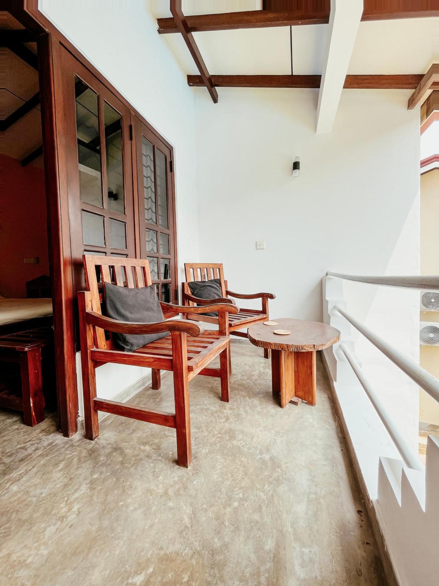 Riverside Cabanas มิริสซา ภายนอก รูปภาพ