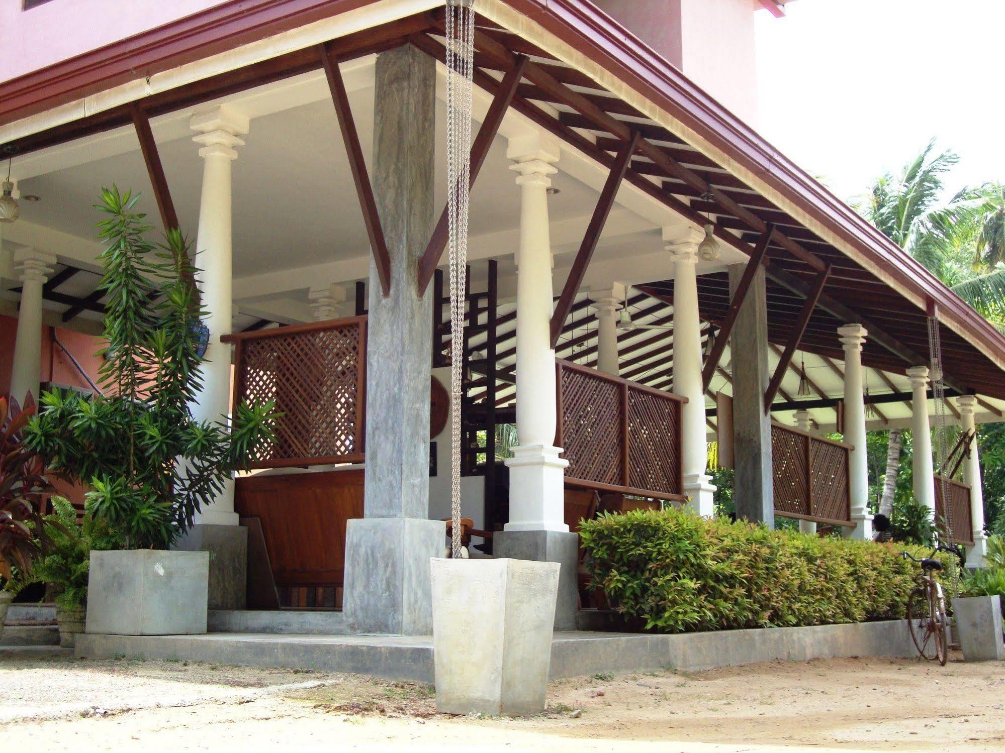Riverside Cabanas มิริสซา ภายนอก รูปภาพ